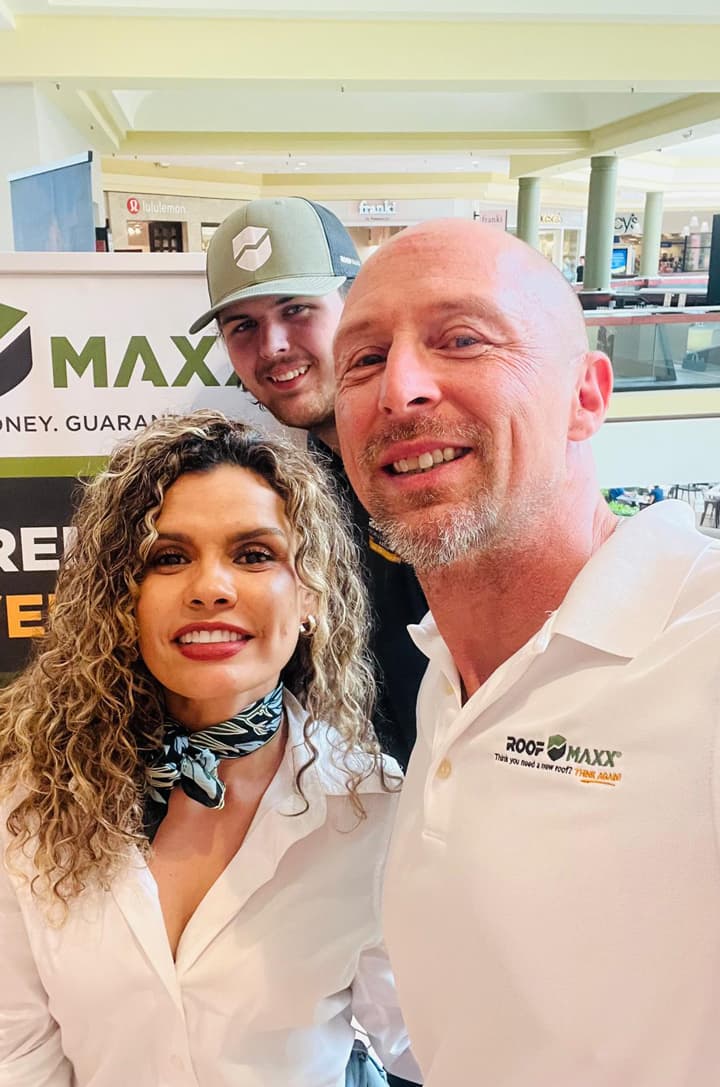 The local Roof Maxx dealer team